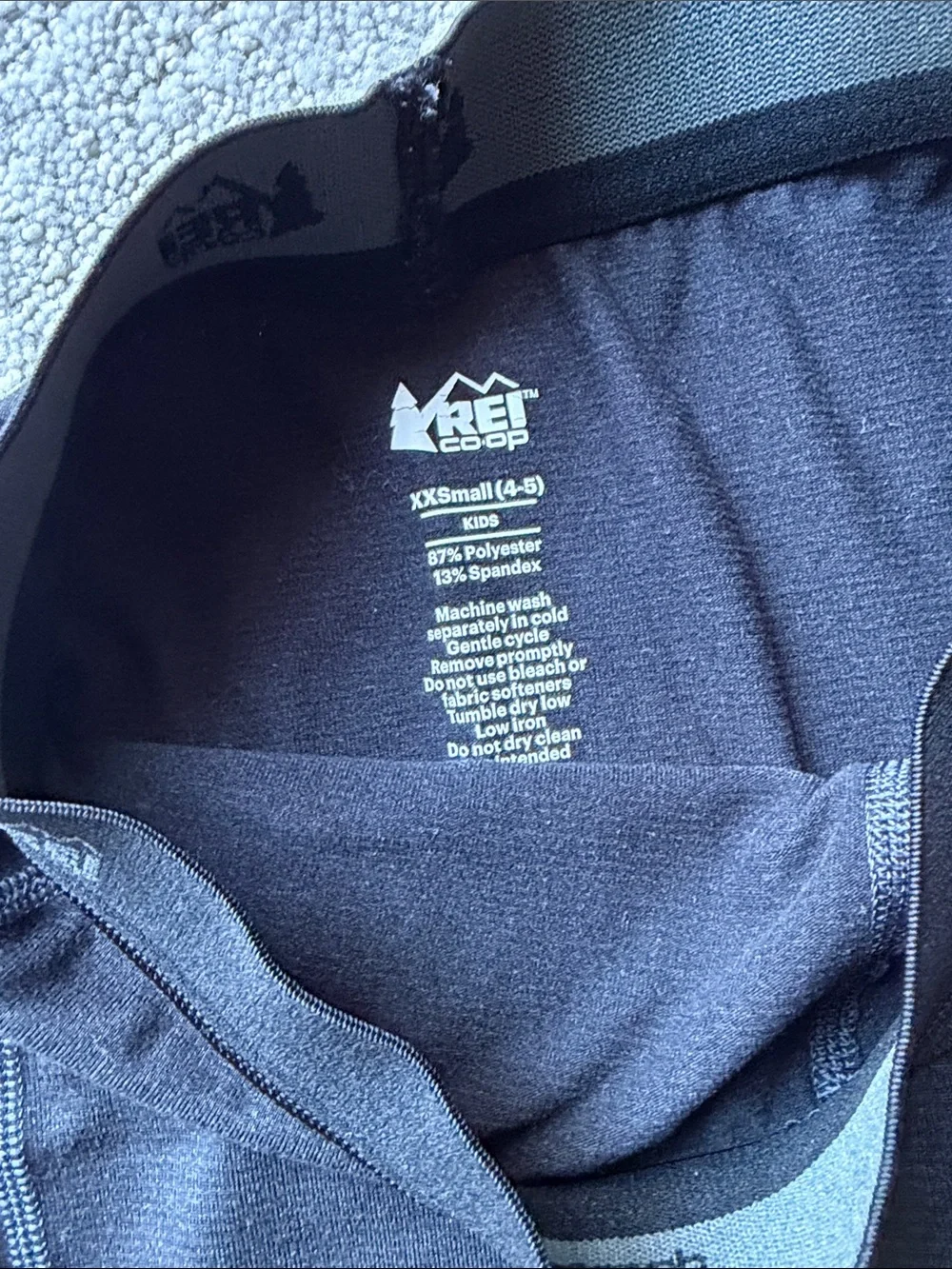 XXS 4/5 Kids Black Thermal Long Johns REI with SmartWool ski socks